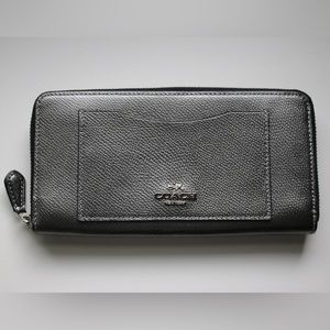 Coach Leather Wallet with Zip Closure - Metallic Gunmetal